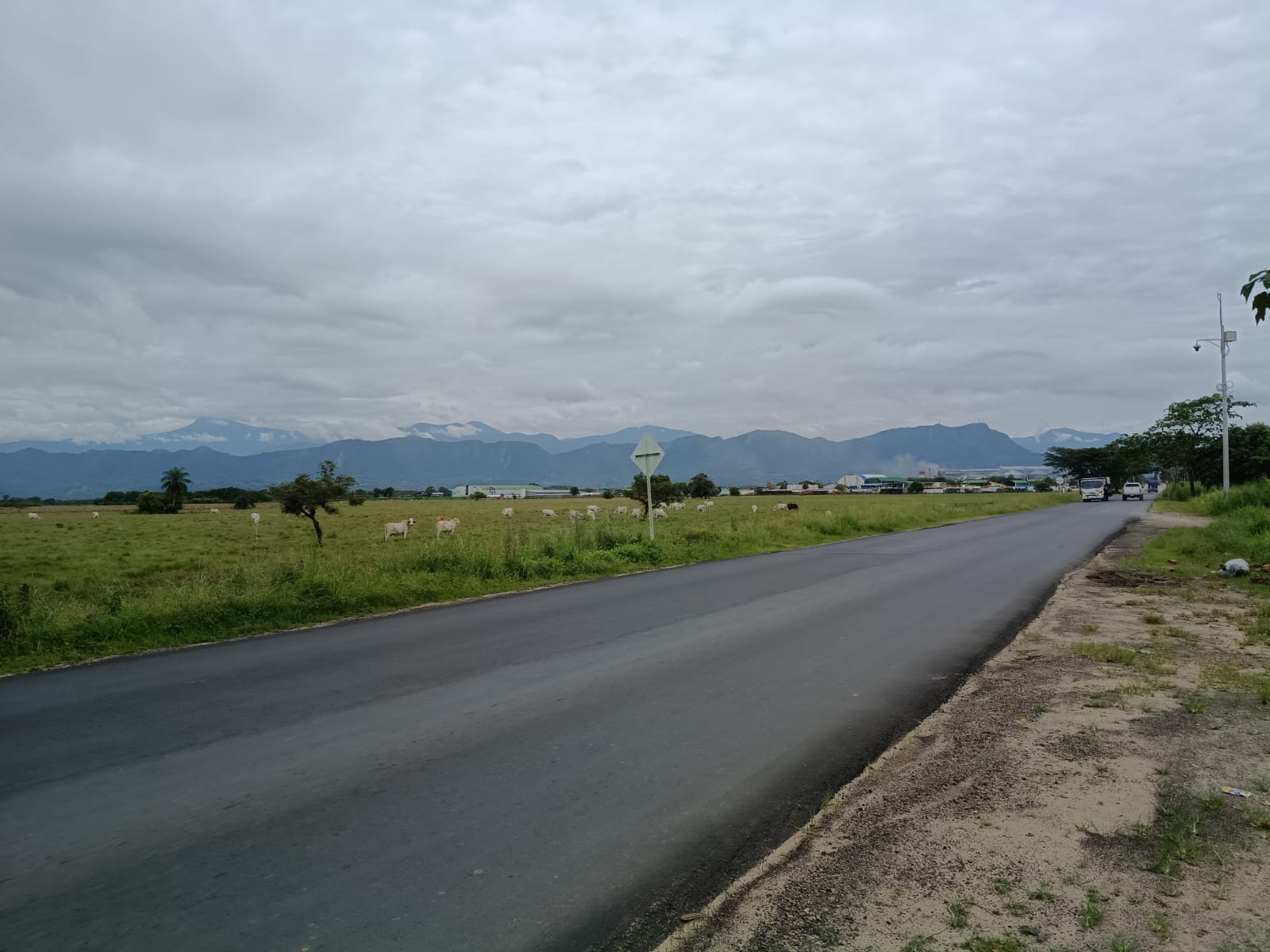 BODEGA EN ARRIENDO YOPAL